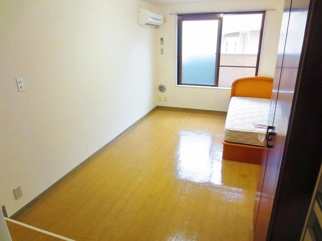 オーバンパレの物件内観写真