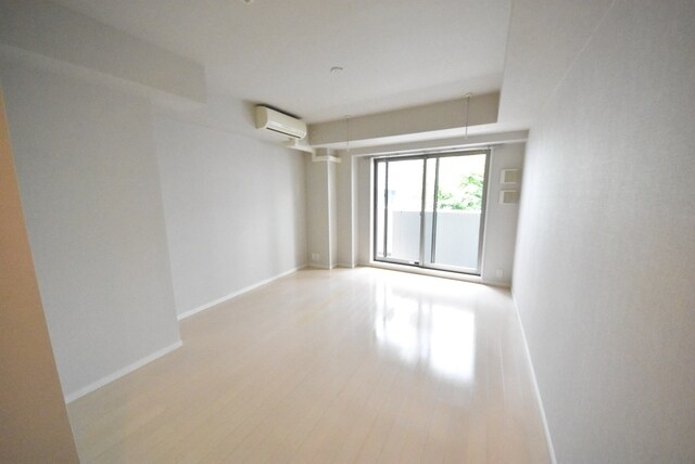 カスタリア三宿の物件内観写真