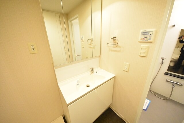 カスタリア三宿の物件内観写真