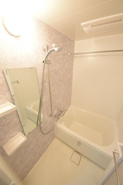 レジディア笹塚IIIの物件内観写真