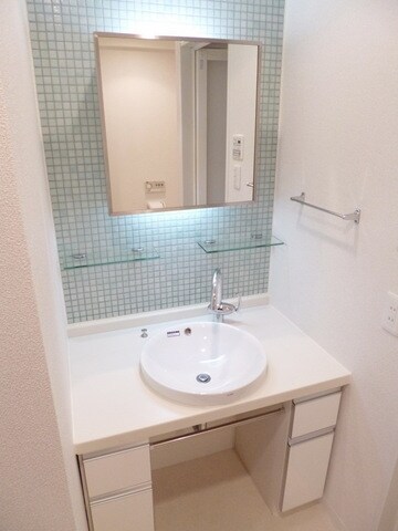 コンフォリア下北沢の物件内観写真