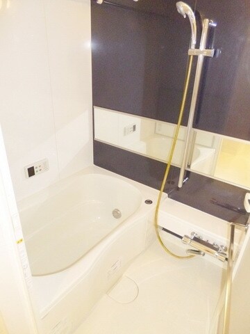 コンフォリア下北沢の物件内観写真