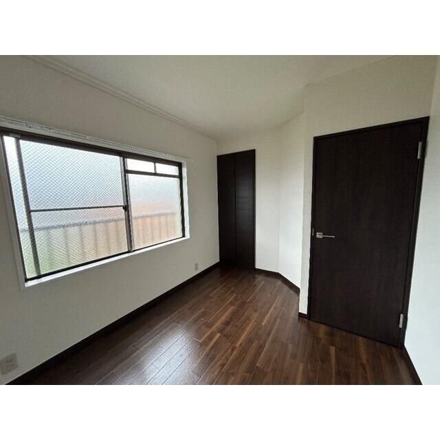 ジュネシオン・サカエの物件内観写真