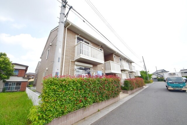 ソレアードIIIの物件外観写真