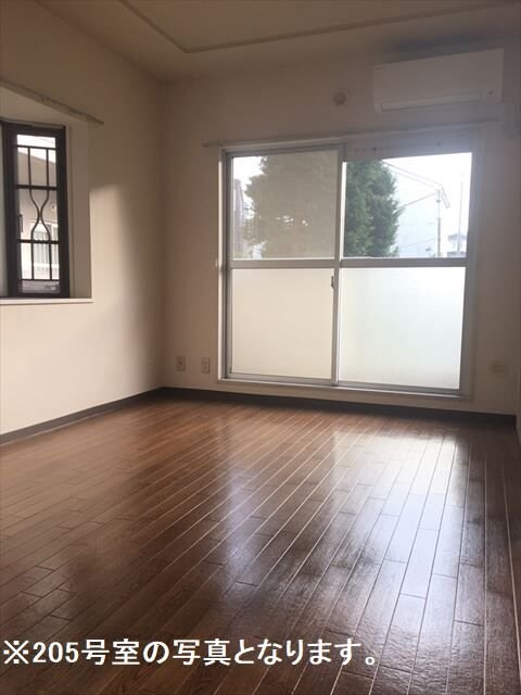 ノーブルクレインの物件内観写真