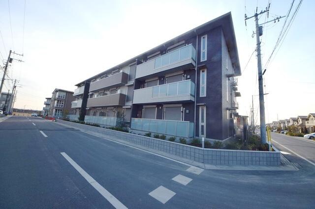 ロイジェントパークスレイクタウンIII L棟の物件内観写真