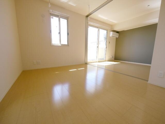 イルソーレ吉川美南 ロッソの物件内観写真