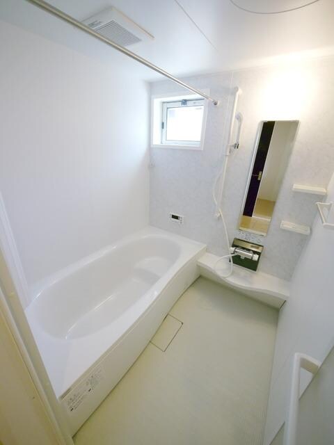 イルソーレ吉川美南 ロッソの物件内観写真