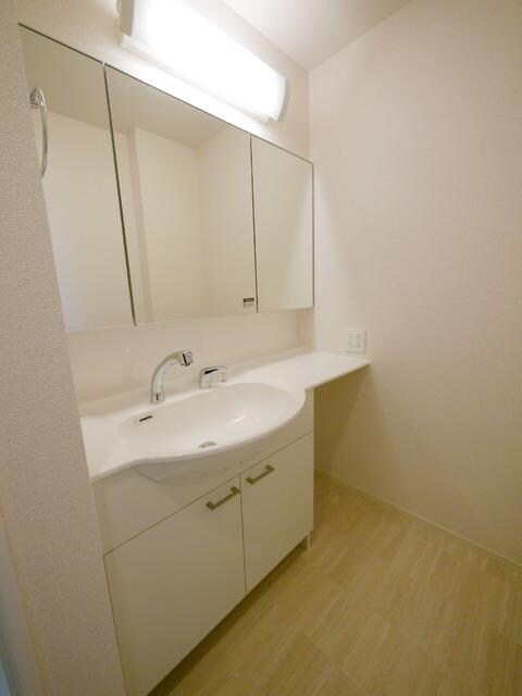 イルソーレ吉川美南 ロッソの物件内観写真