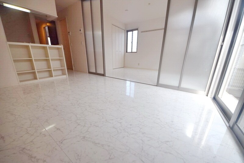 シュエット赤山 IIIの物件内観写真