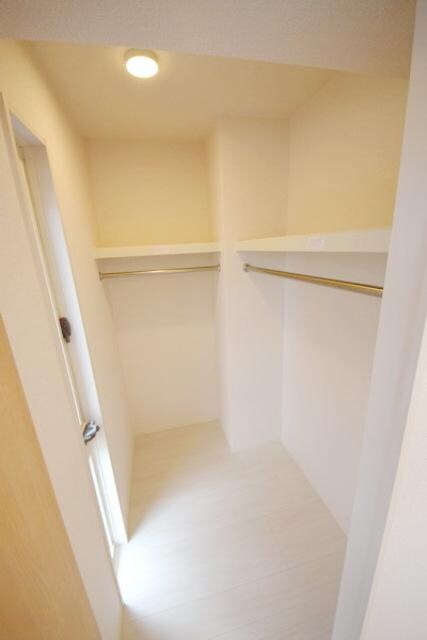 ロイジェントパークスレイクタウン II Gの物件内観写真