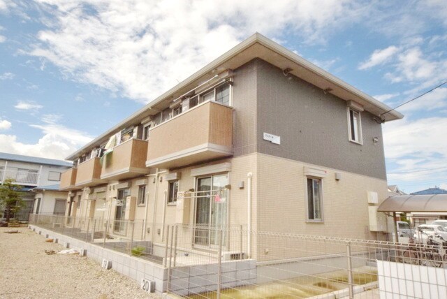 プレジールの物件外観写真