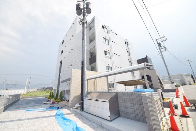 パインズ美園の物件内観写真