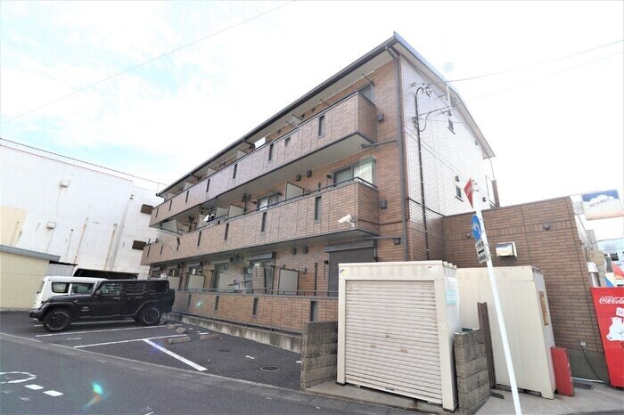 プランドールの物件外観写真