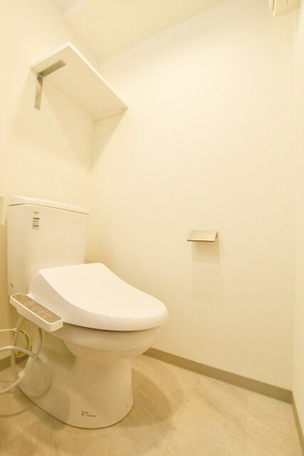 SHOKEN Residence阪東橋の物件内観写真