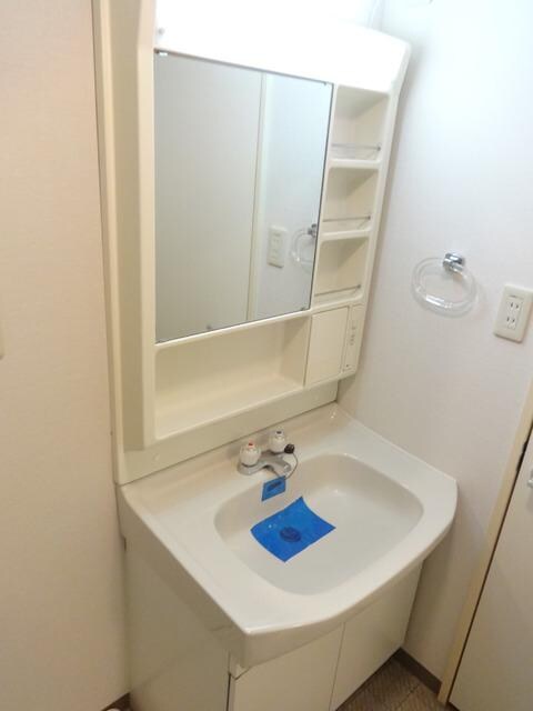 ハンプトンコートの物件内観写真