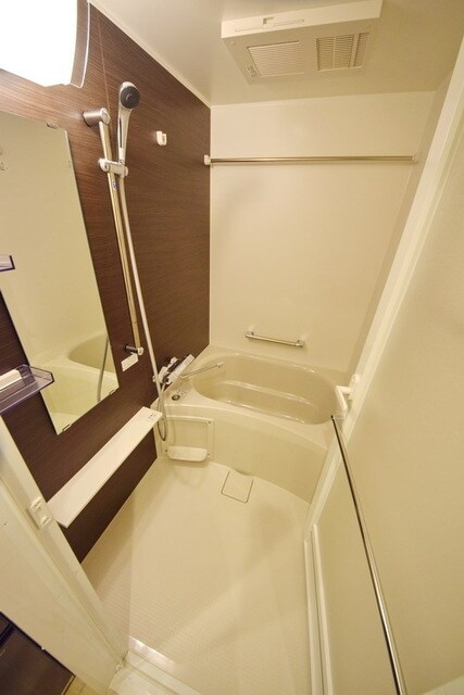 ロイジェント磯子の物件内観写真