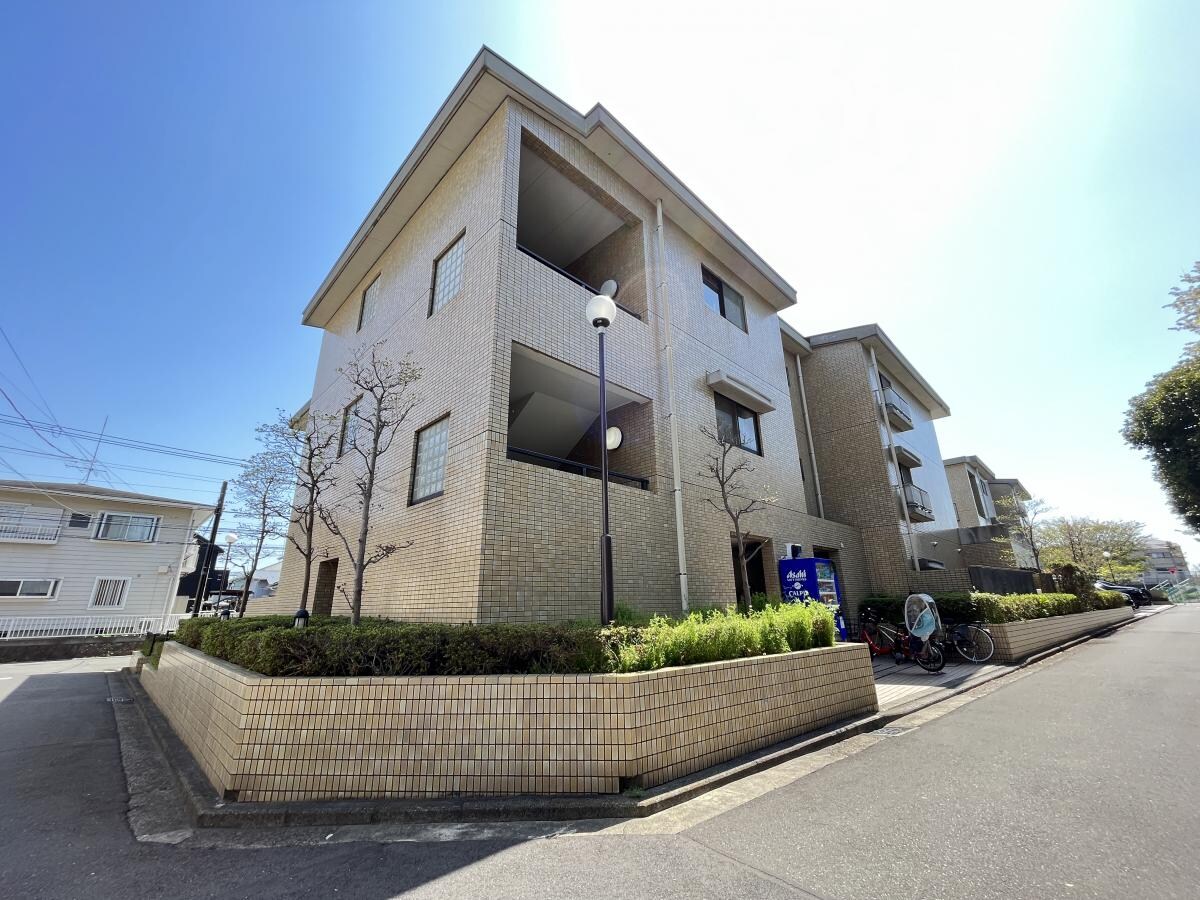 ガーデンテラス永田台の物件外観写真