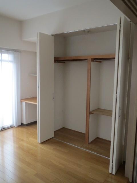 オーヴェスト横浜の物件内観写真