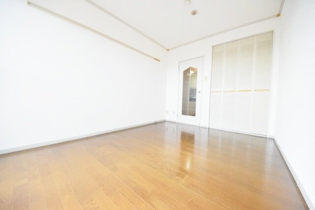 シェトワ瀬谷の物件内観写真