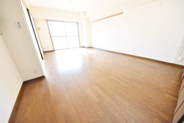 ウエストリバー湘南台の物件内観写真