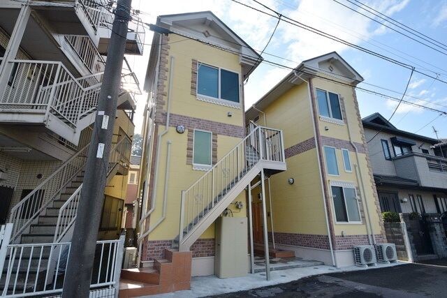 ユナイト上星川ニューオーリンズの物件外観写真