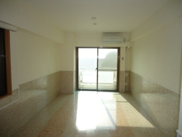 シーサイドビラ鵠沼の物件内観写真