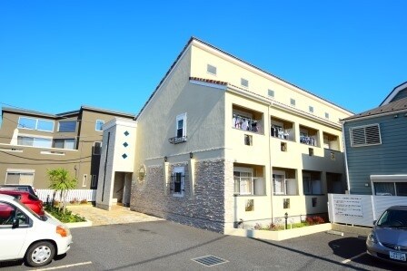 レザンヴィーゼの物件外観写真