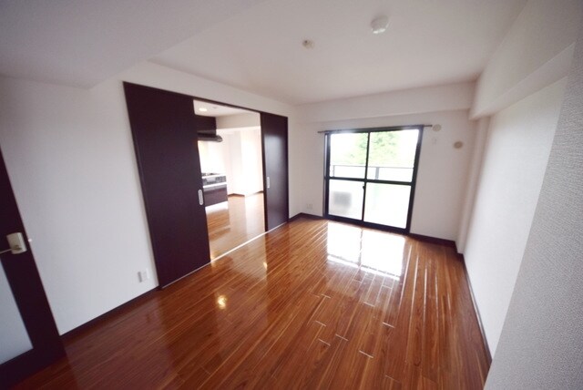 グラビス の物件内観写真