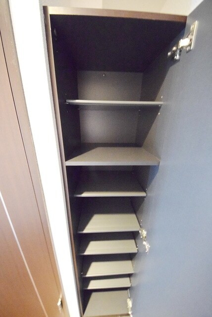 グラビス の物件内観写真