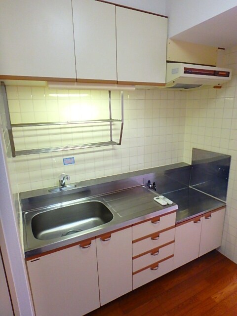 ホワイトガーデン東田の物件内観写真