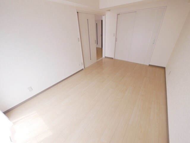 千草台谷本マンションの物件内観写真