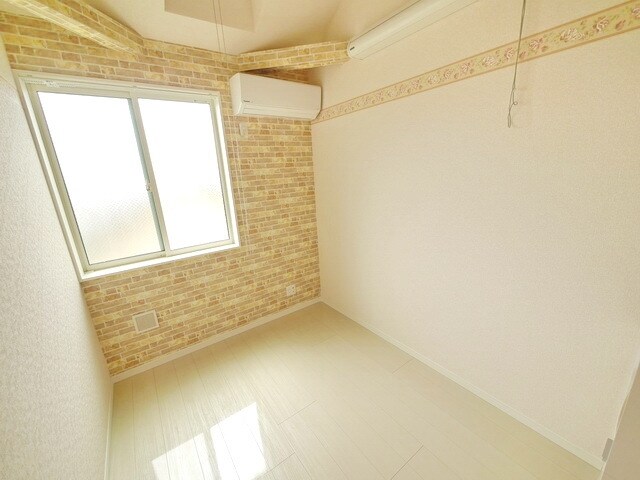 ラ・トゥール横濱小机の物件内観写真