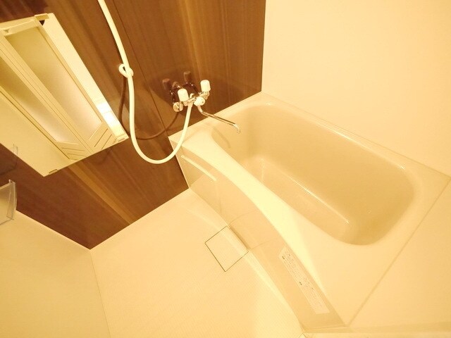 ラ・トゥール横濱小机の物件内観写真