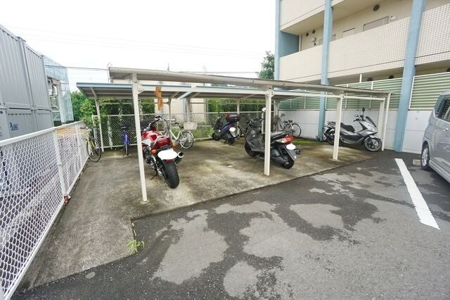 ローレルあざみ野の物件内観写真