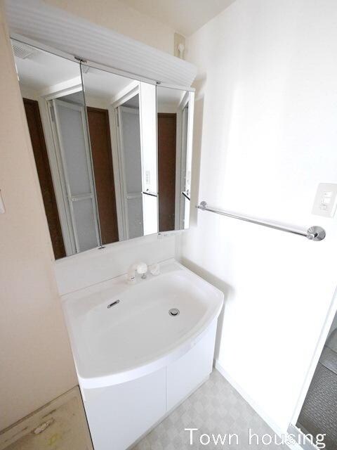 レヴェエスパシオ綱島の物件内観写真