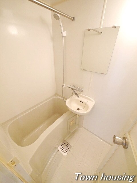 アルテーヌ新横浜の物件内観写真