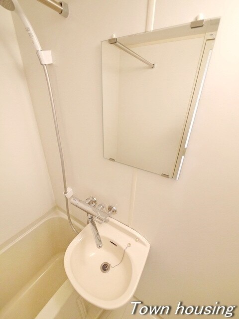 アルテーヌ新横浜の物件内観写真