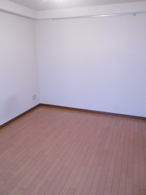 アルテーヌ新横浜の物件内観写真