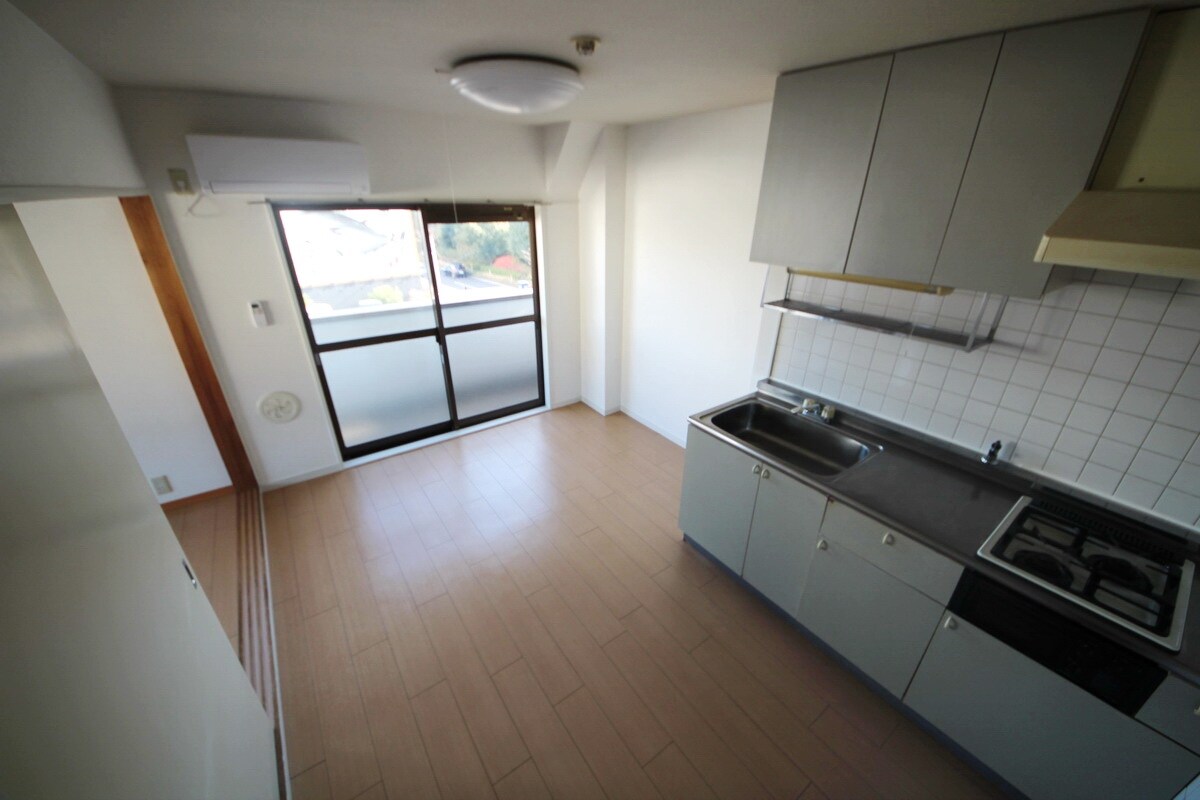 パークフジ小泉の物件内観写真