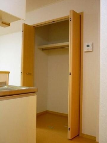 エレガンテ カーサの物件内観写真