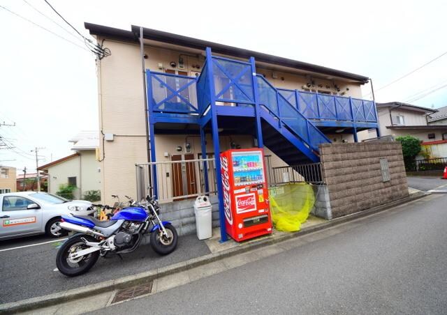 Kパレス立場の物件外観写真