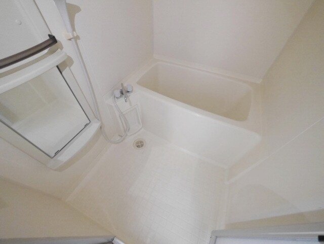 千草台谷本マンションの物件内観写真