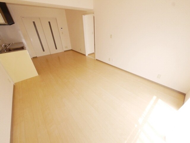 千草台谷本マンションの物件内観写真