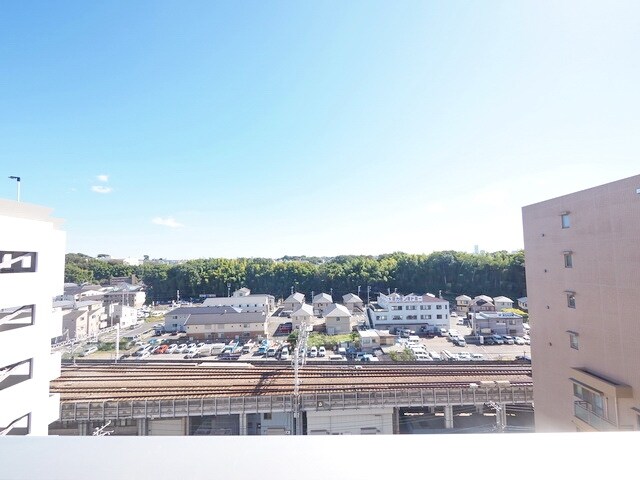 レジディア新横浜の物件内観写真