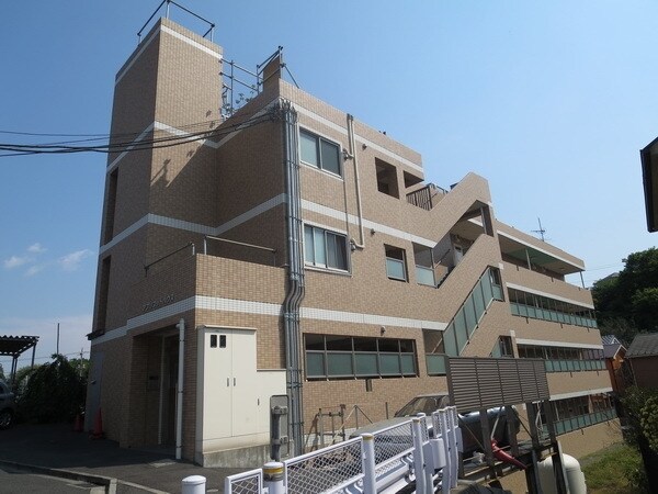 アプリコットハウスの物件外観写真