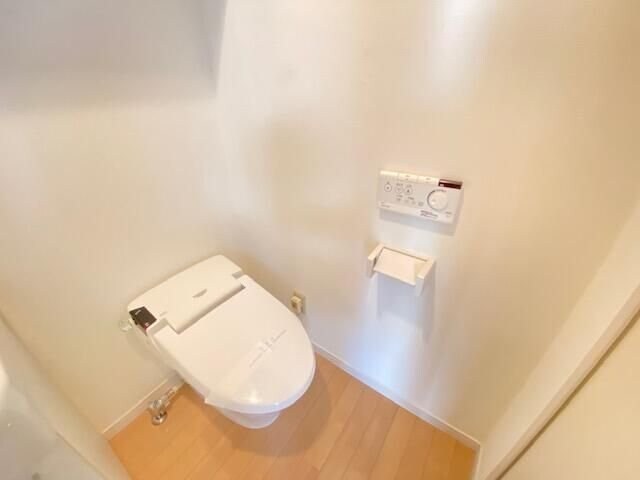 ホワイトレジデンス鷺沼の物件内観写真