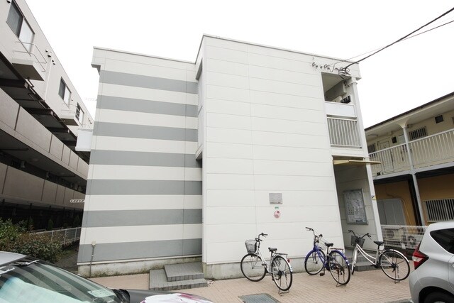 レオパレスかねたの物件外観写真