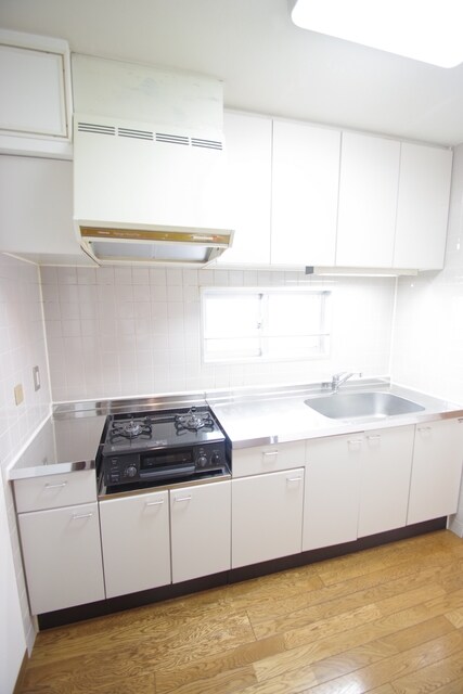 コーポレート中央林間1号棟の物件内観写真