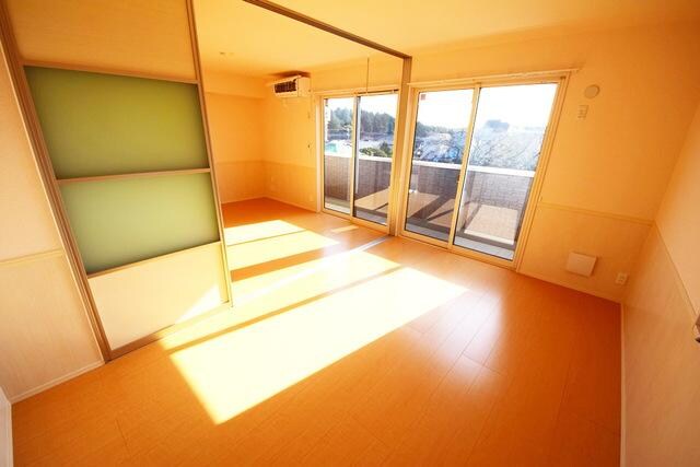 ラルーチェ Iの物件内観写真